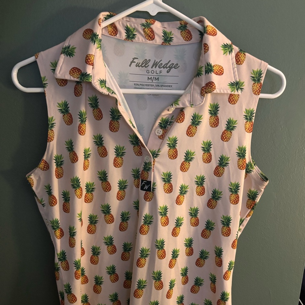 Full Wedge Golf Polo